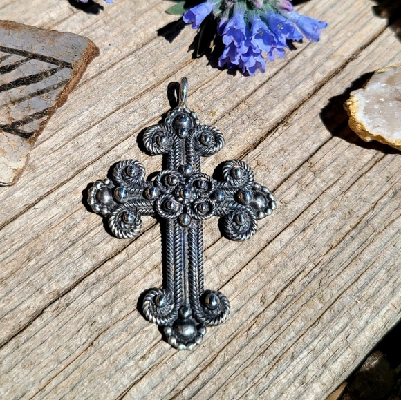 Sterling silver detailed cross handmade - Picture 5 of 8